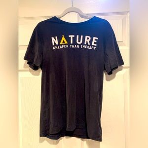 “Nature, Cheaper Than Therapy” old navy black men’s medium T-shirt